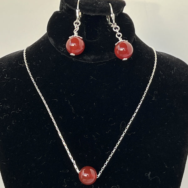 10mm Carnelian beads earrings and necklace with magnet clasp