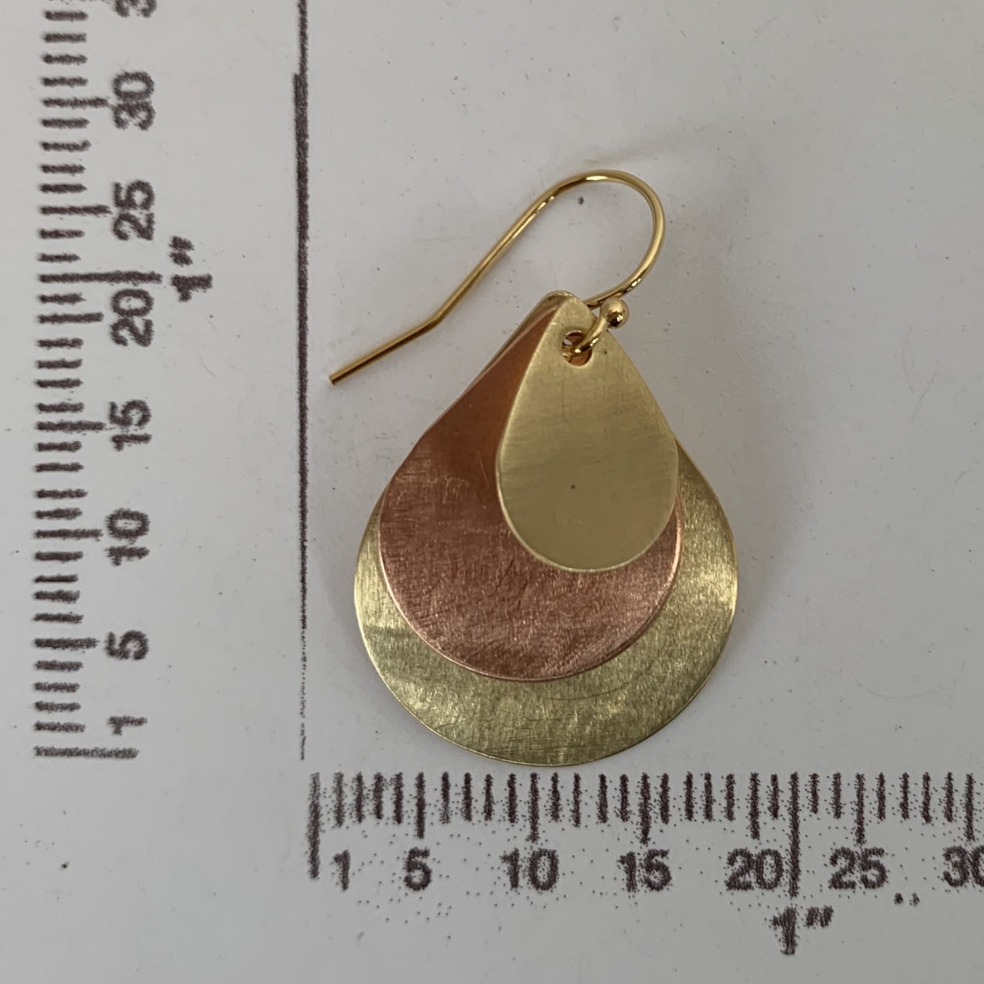 biggest teardrop size 1" in length & 3/4" in width